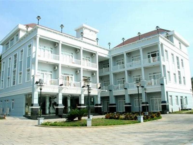Отель Huong Bien Дуонг-Донг Экстерьер фото
